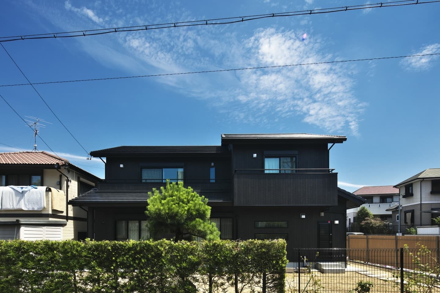 スタイリッシュな外観の住まい